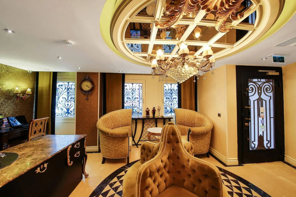 Katelya Hotel