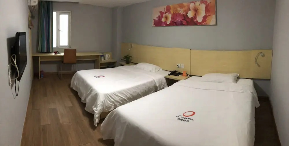 Lifu Yaju Hotel Guangzhou Xintang Metro Station Branch
