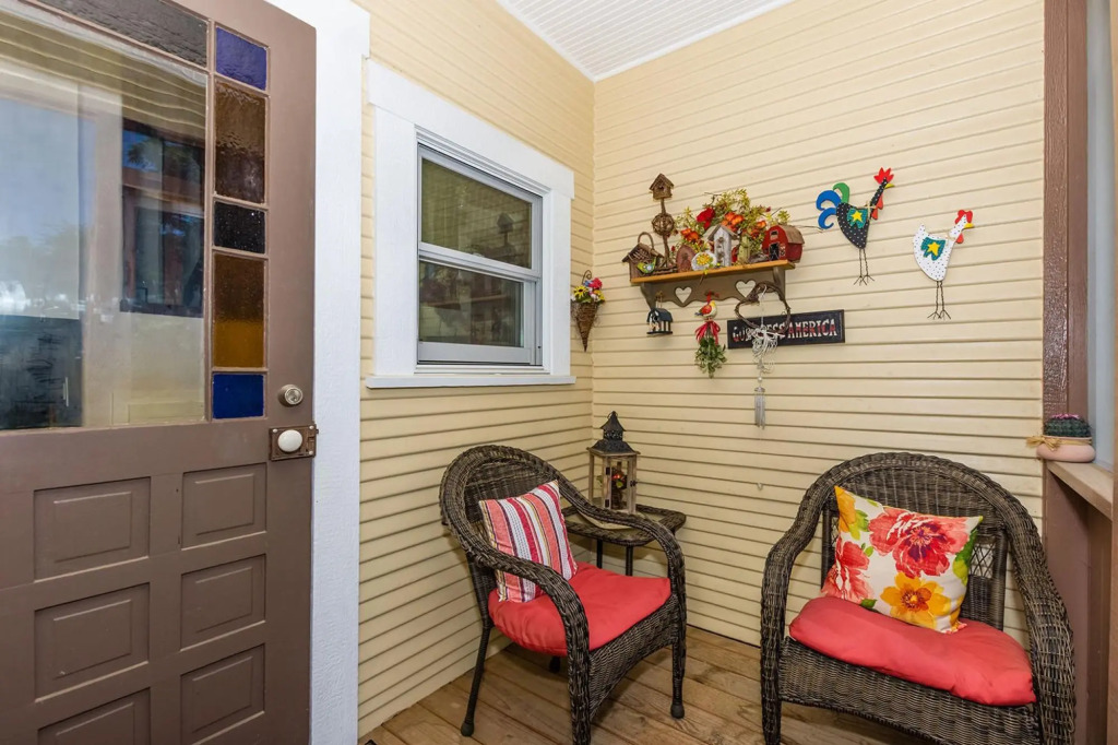 Mistletoe House in Fredericksburg