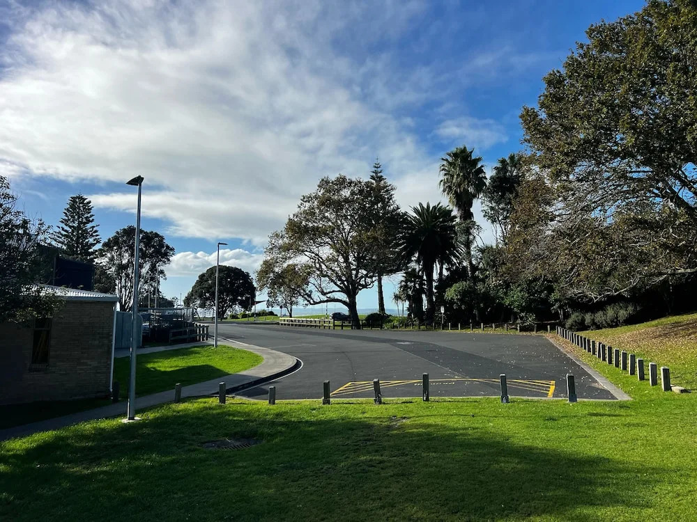 Waiake Beach Apartments