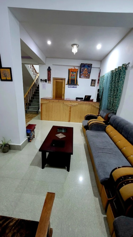 Hotel Jeevanam Villa