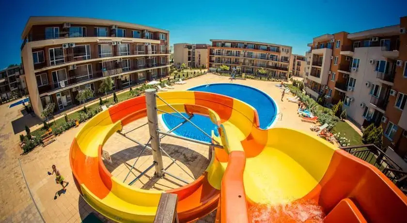 Holiday Garden Resort