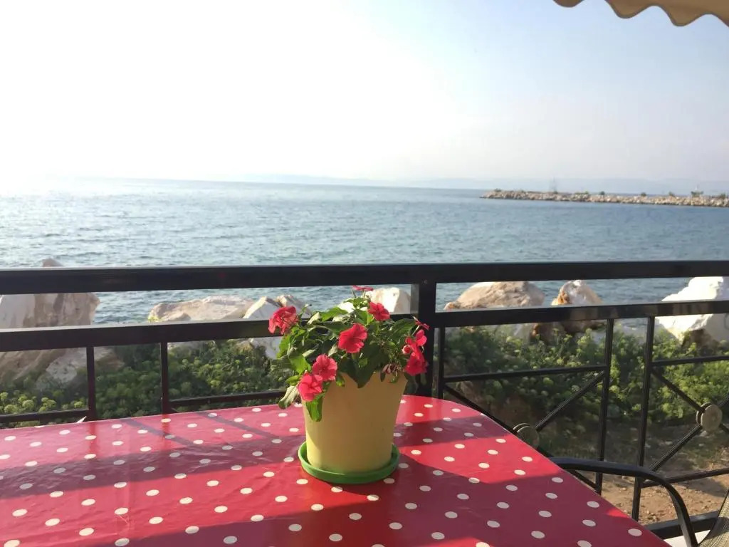 Kallisti Apartment