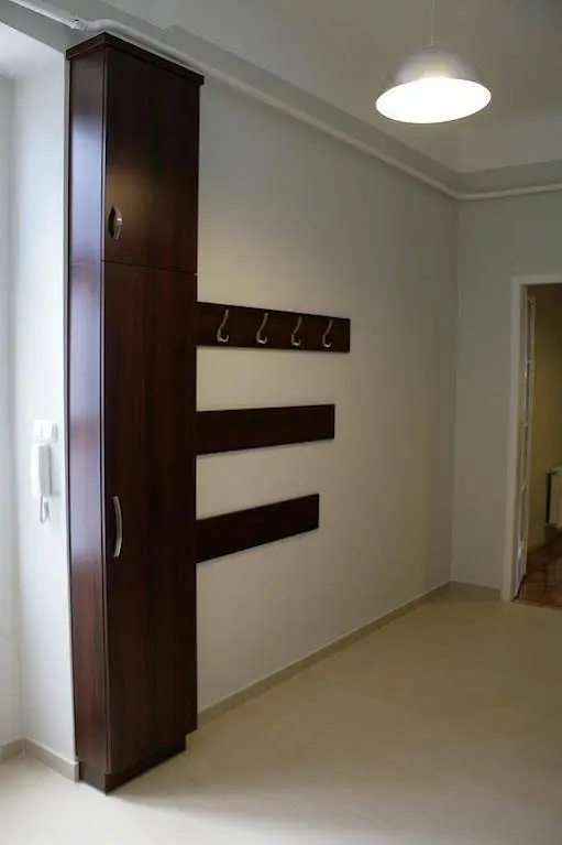 Five Seasons Apartment