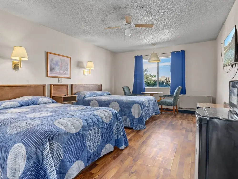 Luxury Inn