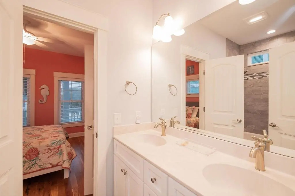 Pier Walker by Oak Island Accommodations