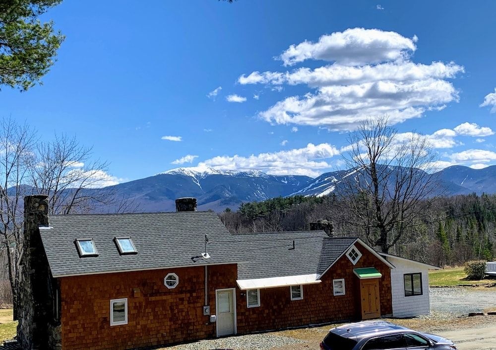 The Ledges at Sugar Hill - by Bretton Woods Vacations