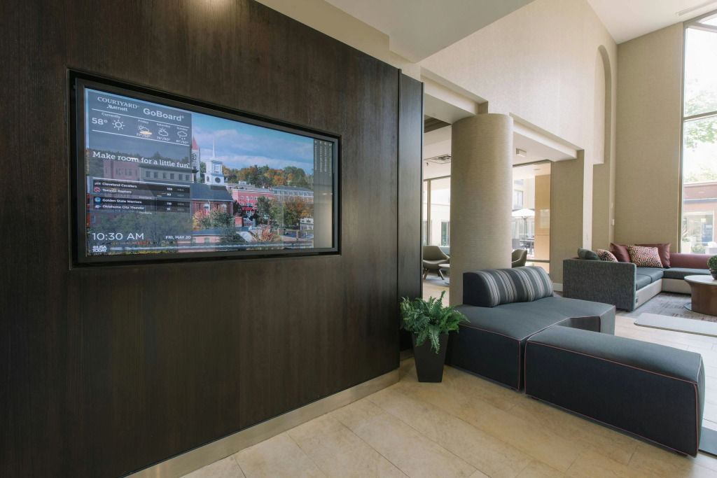 Courtyard by Marriott Nashua