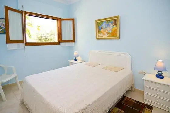 Apartment with views, pool in Benissa