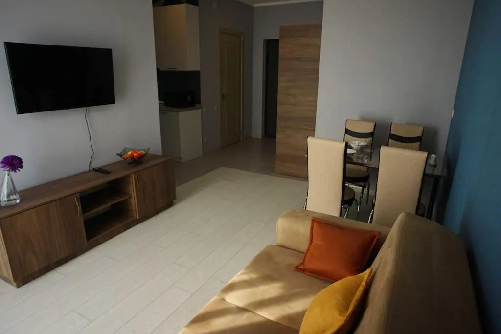 Leo Group Apartment 22-03 Elegance Batumi
