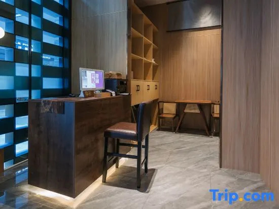 Yinxi Hotel (Langzhou WanXiang Hui Branch)