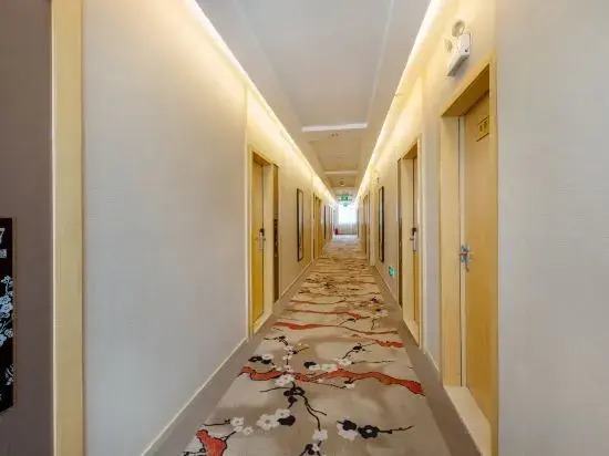 suoxiang holiday hotel