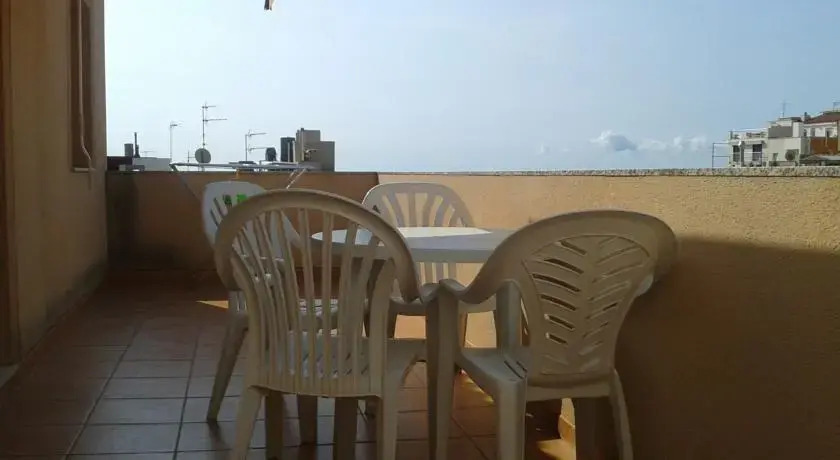 Candela Ático
