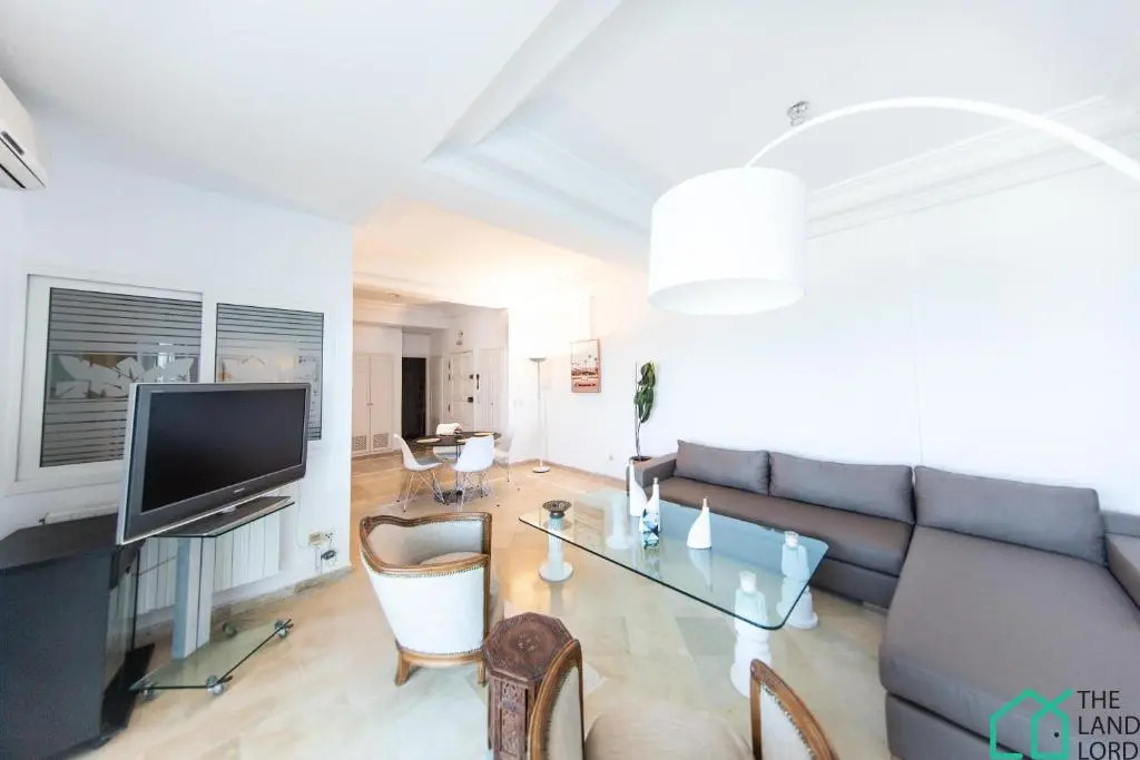 The Perfect View 2bds apt in Heart of Marsa Plage