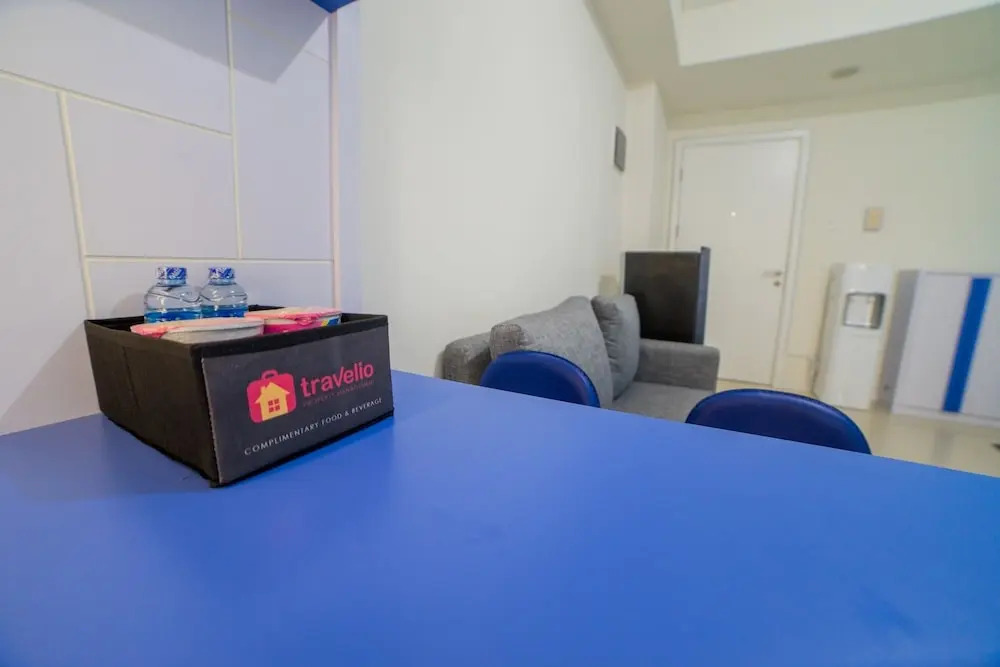 Cozy Apartment at Parahyangan Residence with Direct Access to Swimming Pool