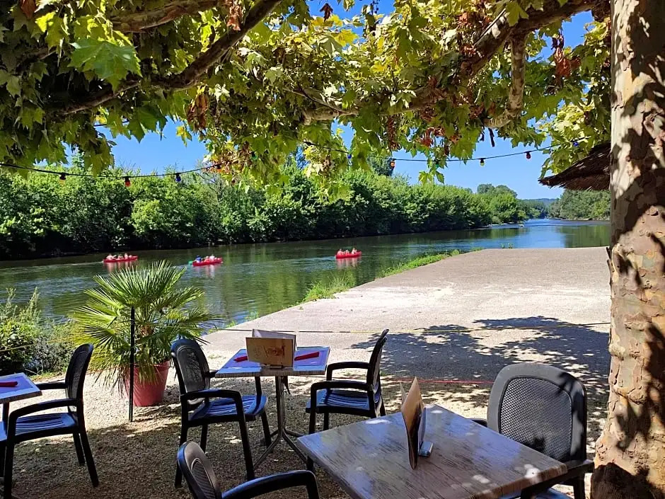 Hostellerie Maleville, logis hôtel Pontet
