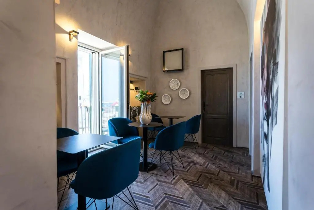 AL CONSOLE LUXURY SUITE