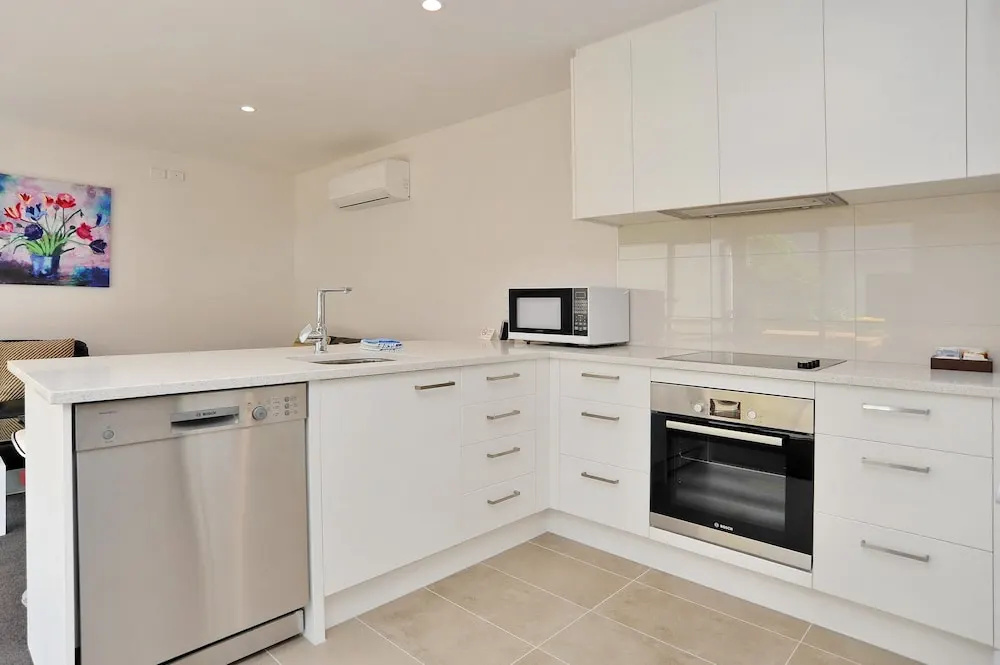Madras St Apartment 2 - City