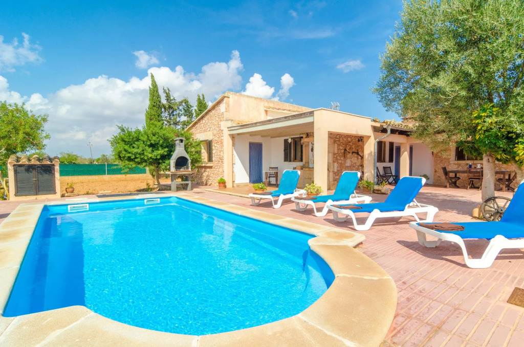 Villa C sar in Campos