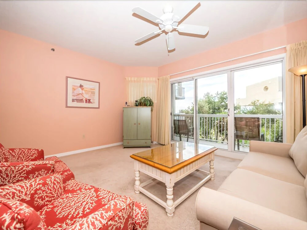 Barrington Court 417 - One Bedroom Condo