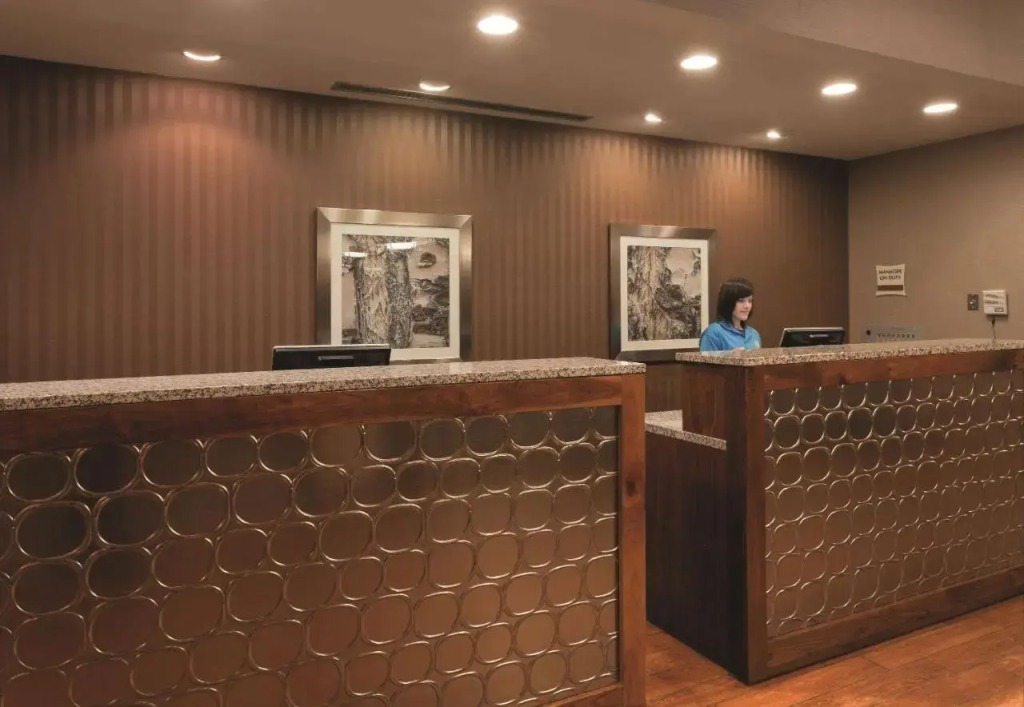 Holiday Inn Express Butte
