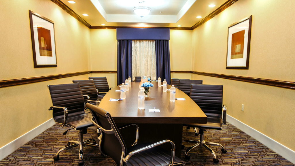 Holiday Inn Express Hotel & Suites Waller by IHG