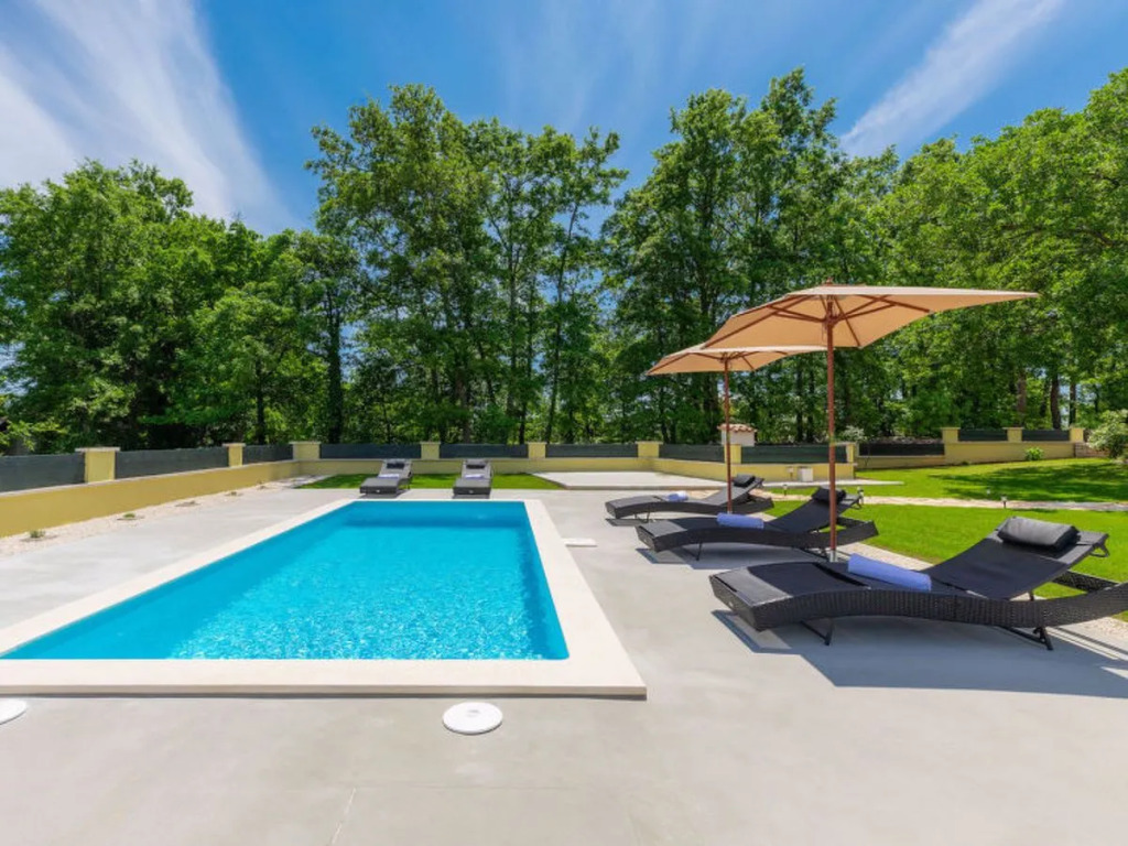 Holiday Home Villa Aniva by Interhome