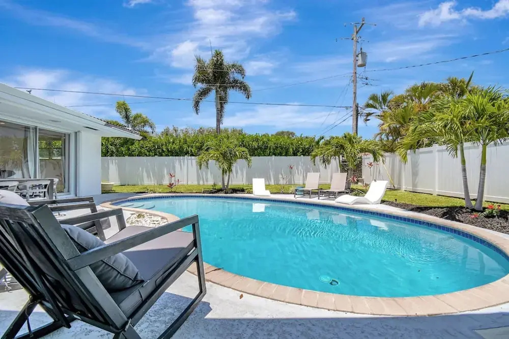 Florence Villa Heated Pool