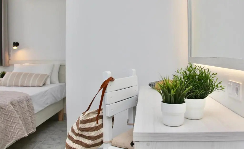 Folk Studio at Regina Apartments
