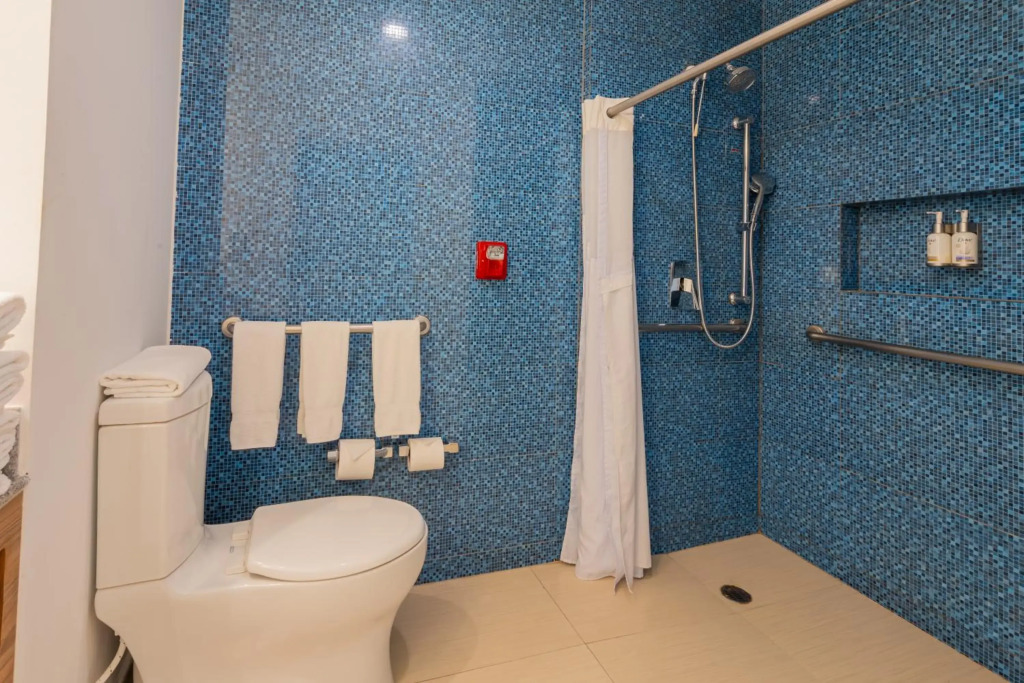 Holiday Inn Acapulco La Isla by IHG