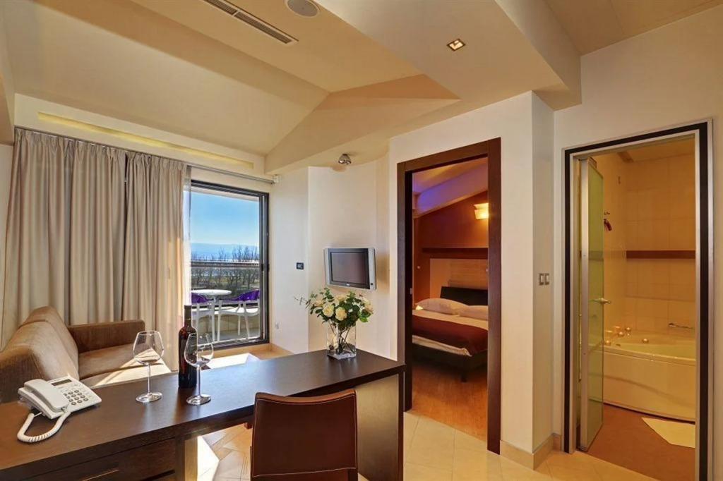Hotel Diadem