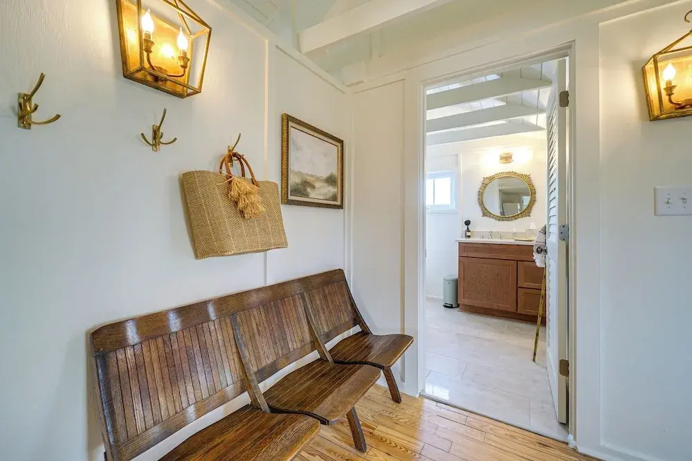 Vintage Surf City Cottage - 132 Steps to Beach!