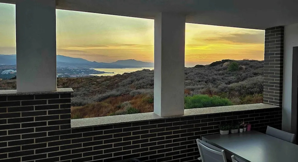 Luxury Apartment - Sea, Mountain, Golf - La Duquesa Manilva