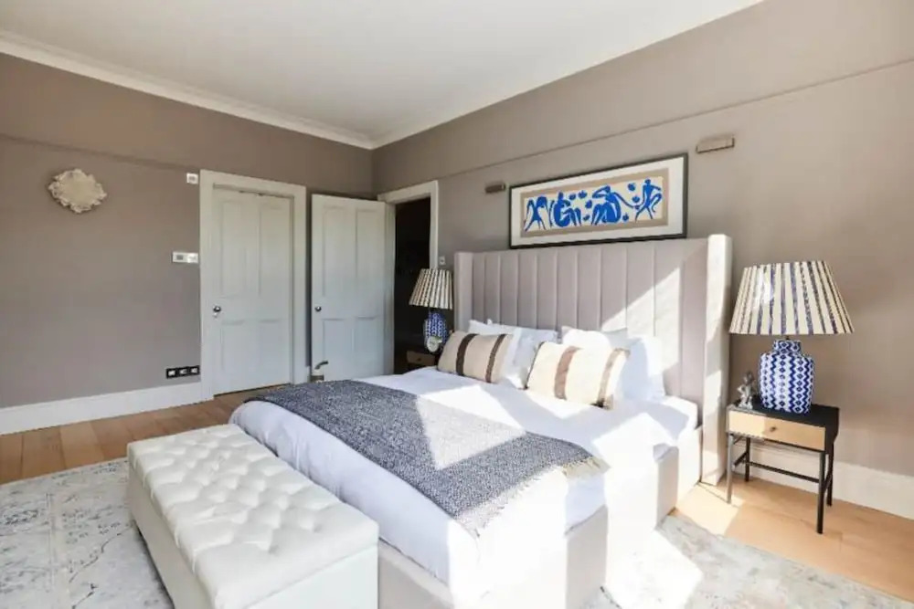 The Ealing Space - Classy 5BDR House with Garden and Parking