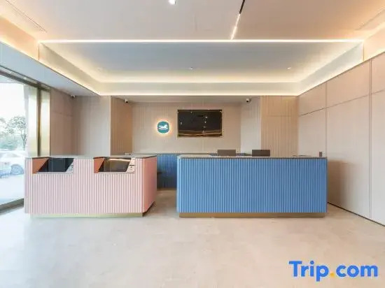 HanTing Hotel (Nanchang East China University of Technology)