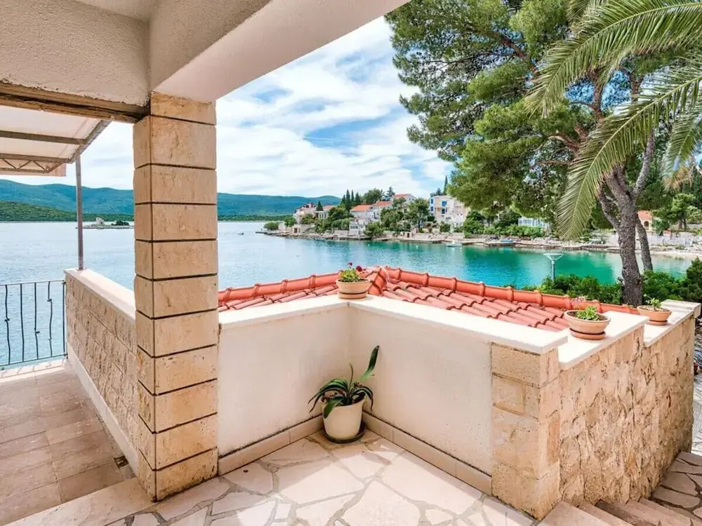 Mesmerising Apartment in Klek