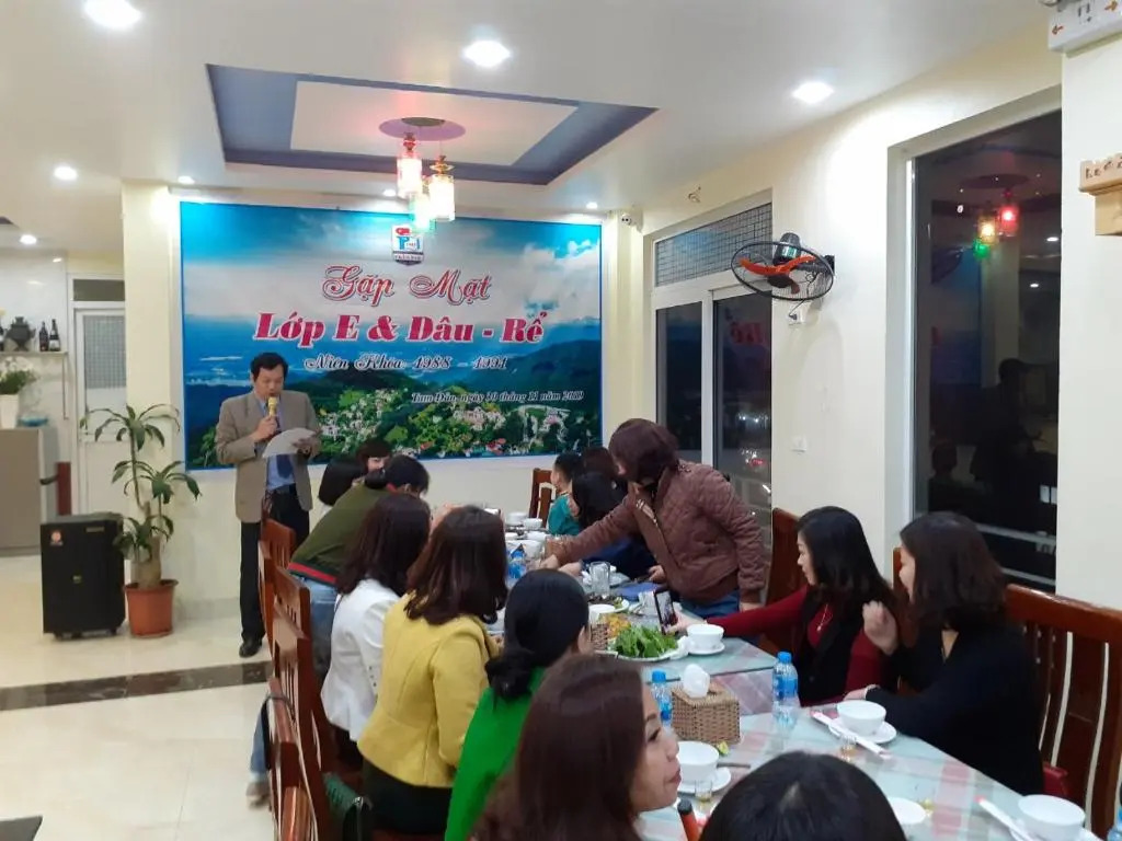 Khách sạn Anh Đào
