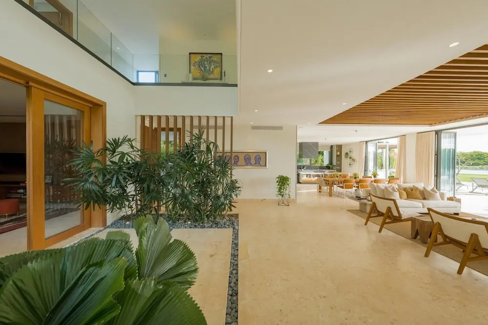 Lagos 28 - Modern Villa With Amazing Lake Views