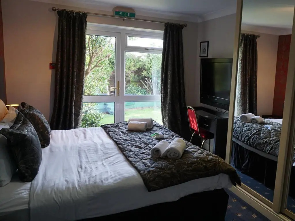 The Ashleigh - Dog Friendly