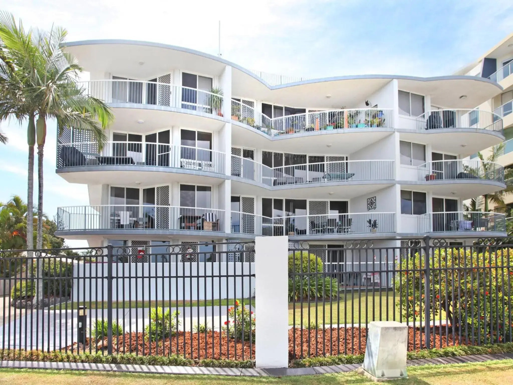 Broadwater Quays 5 - Three Bedroom Water View Apartment, only 2 blocks from Mooloolaba Beach!