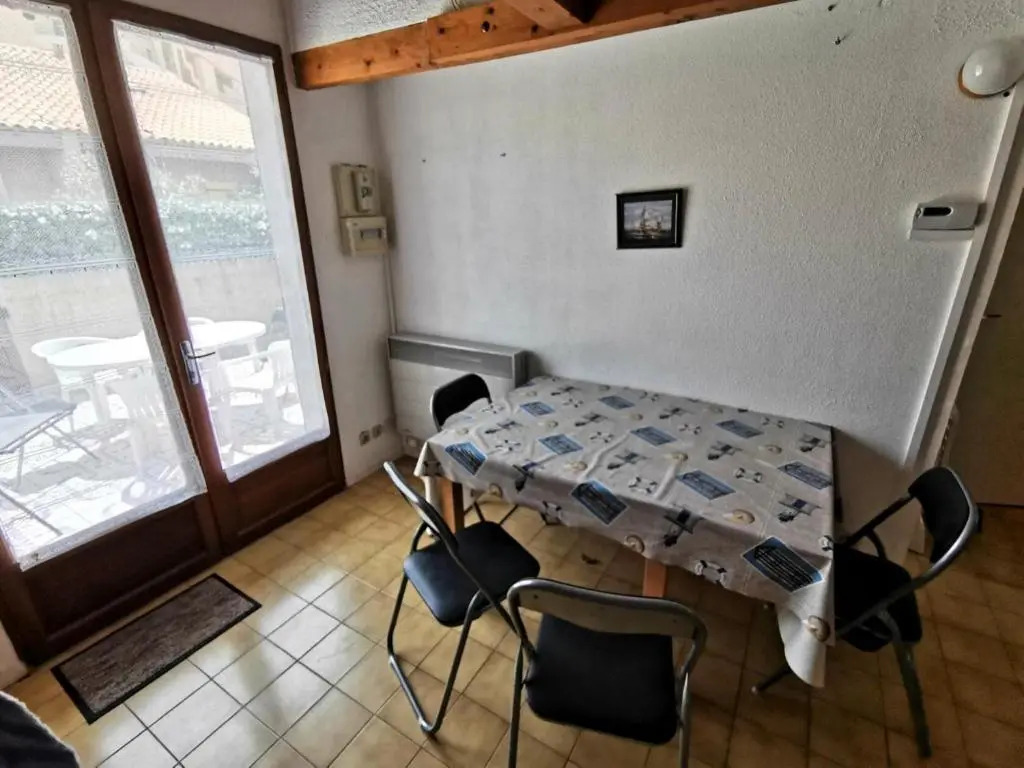 Résidence GRANDE BLEUE - Maisons & Villas pour 6 Personnes 14