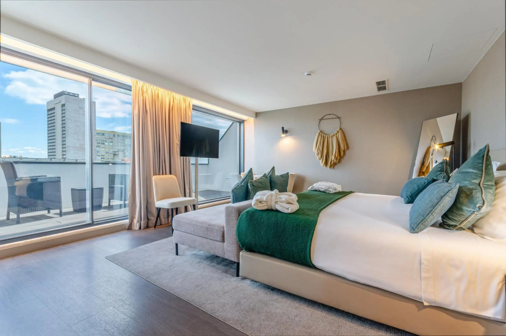 OMID Saldanha Hotel