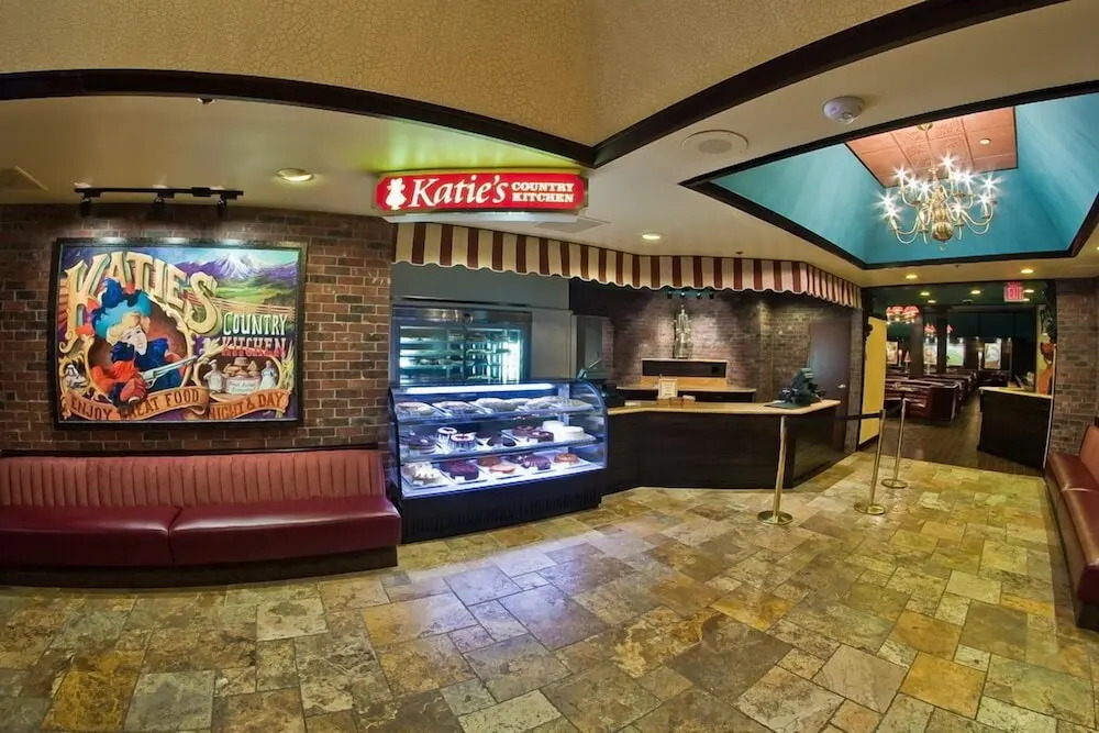 Carson Valley Motor Lodge and Suites
