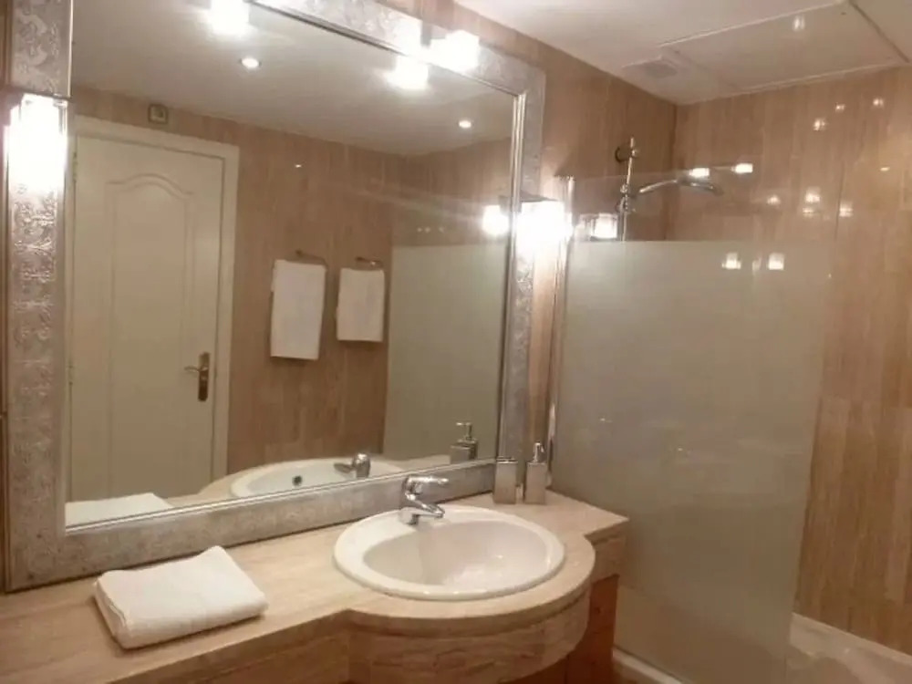 Luxury El Embrujo