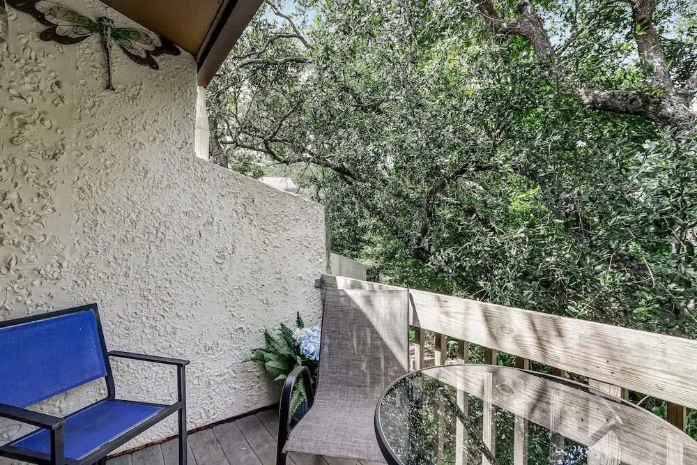 2745 Forest Ridge 2 Bedroom Condo by RedAwning