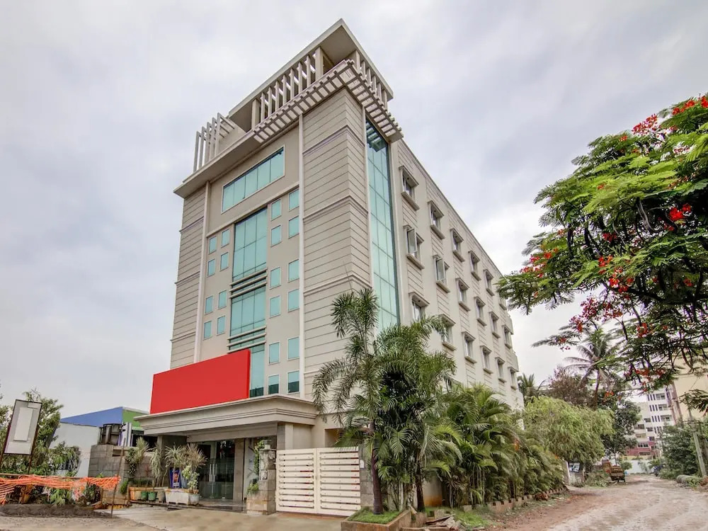 Hotel G Square