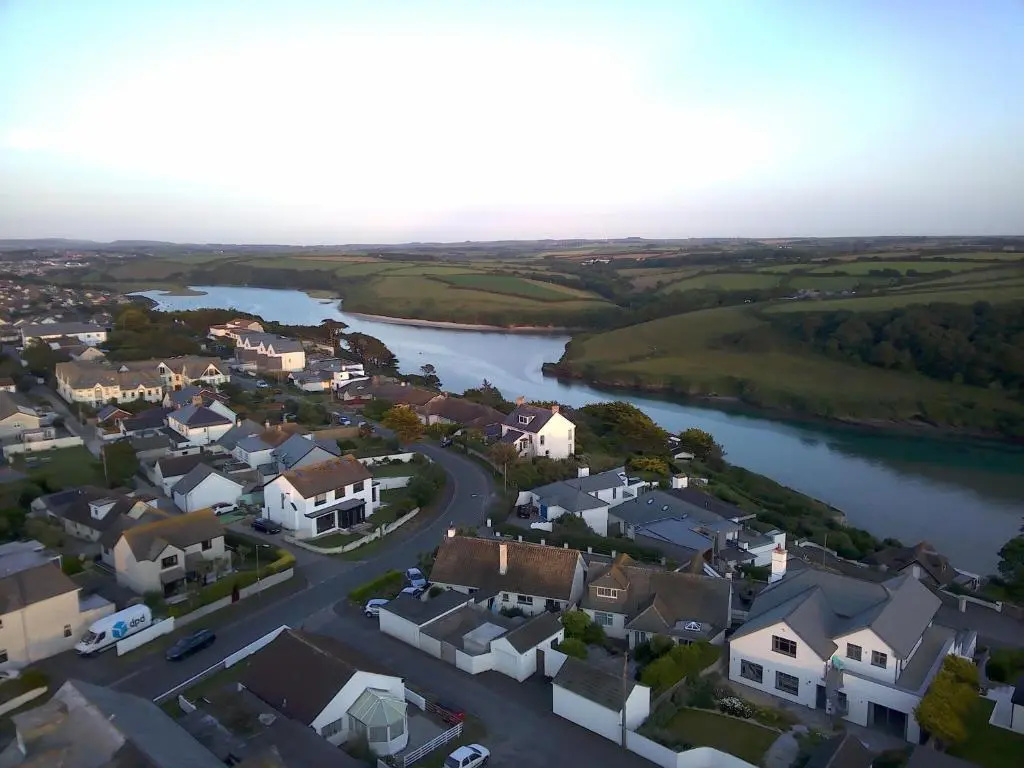 SEA BEACH & COASTAL VIEWS from LRG SUN TERRACE G Bay Apartments OVERLOOKS FISTRAL BEACH MOST DESIRABLE LOCATION SLEEPS & DINES 6 which includes SOFABED 2 BATHROOMS AL FRESCO Dining Smart tv all rooms PRIVATE PARKING 2 CARS sat-sat only April-Nov please