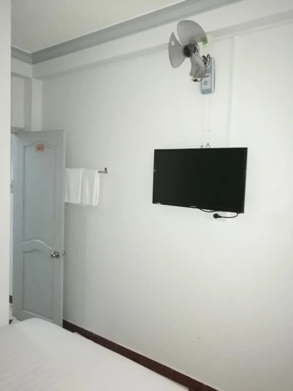 Pioneer Hotel