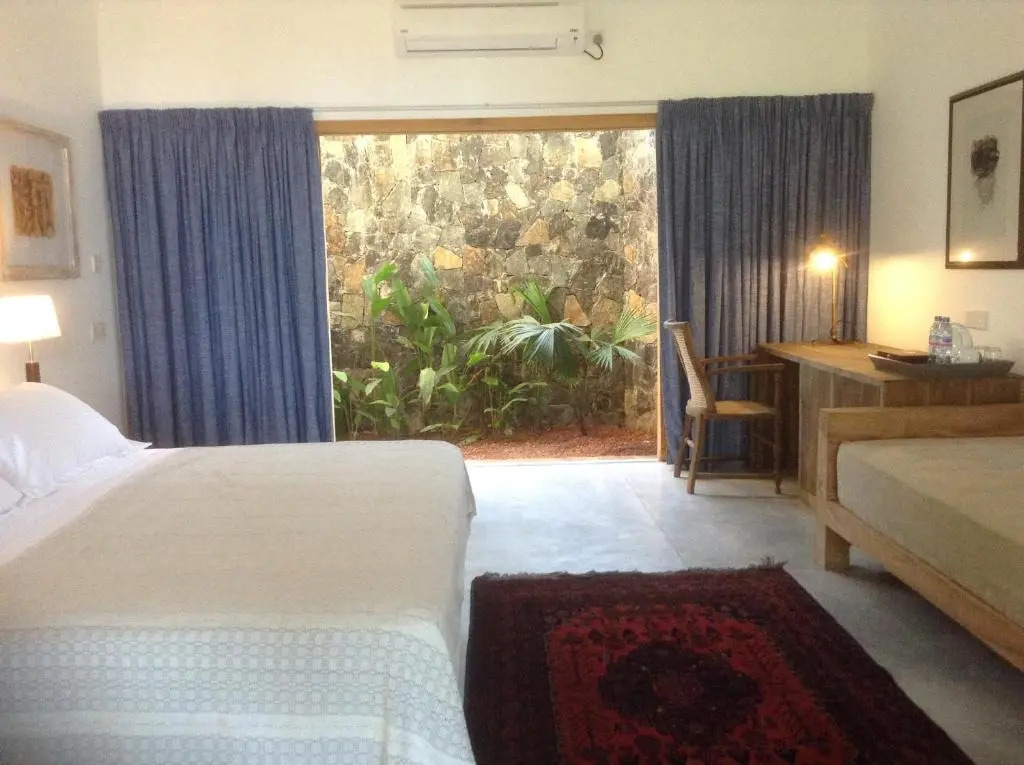 Villa Saffron Hikkaduwa