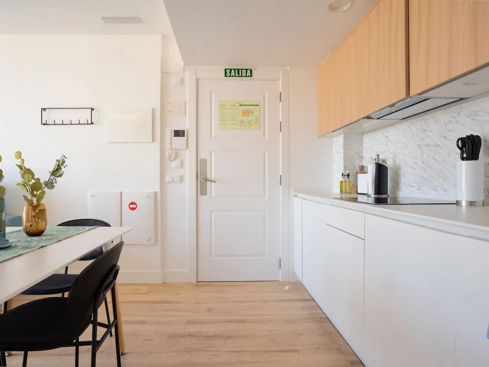 Limehome Haro Calle de la Vega